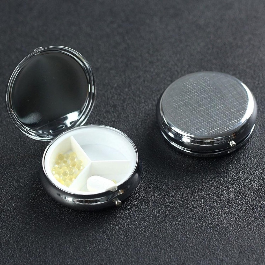 running-horses-printed-round-pill-organi-5.jpg