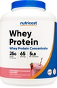 Nutricost sūkalu olbaltumvielu koncentrāts (Zemeņu pieniņšhake) 5LBS - bez lipekļa un bez ĢMO